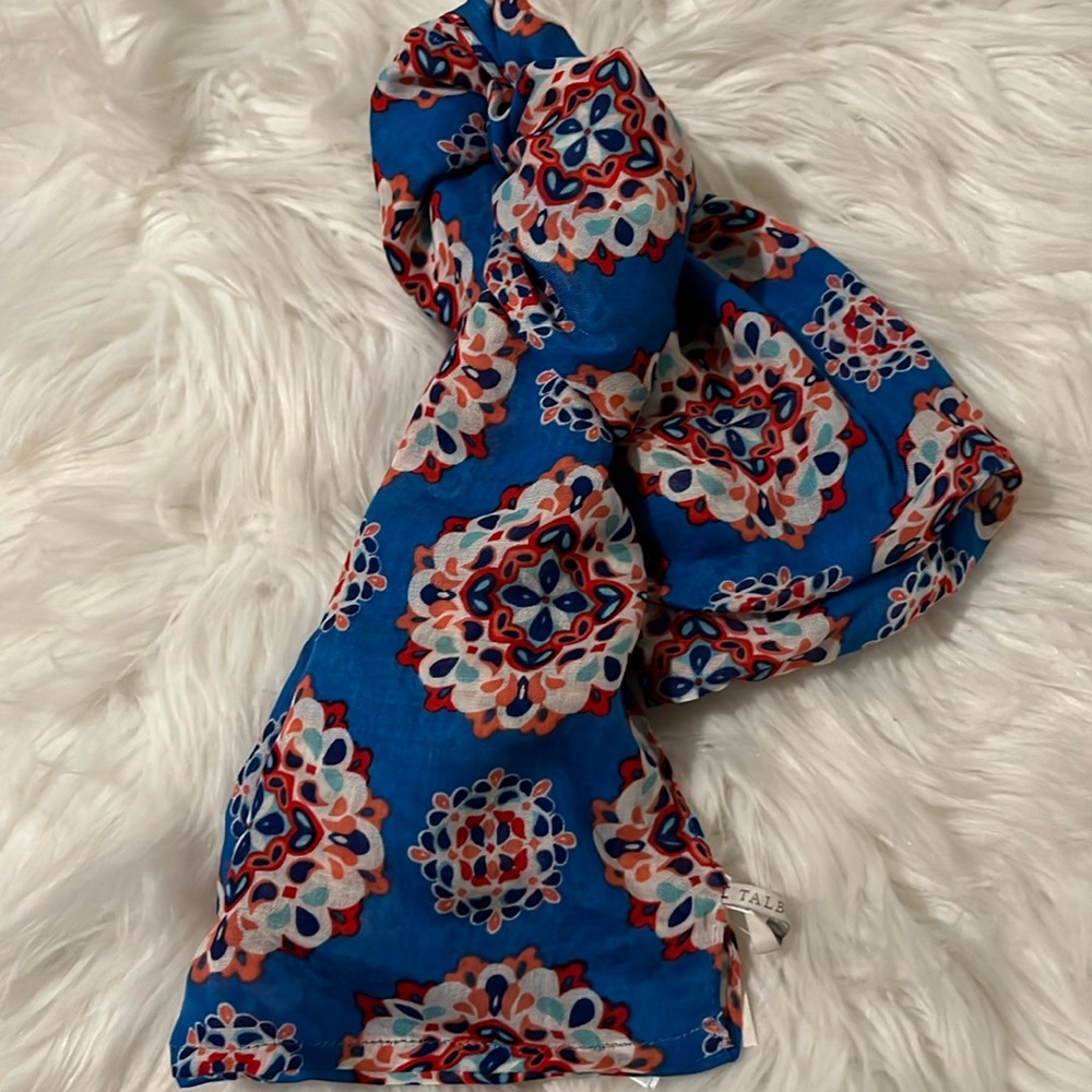 Talbots Infiniti Scarf - Picture 5 of 5